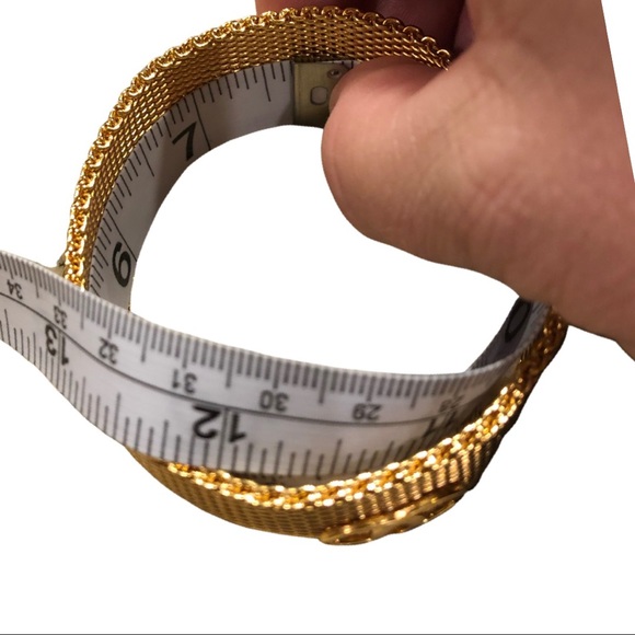 CHANEL, Authentic, CC Logo Bracelet, Vintage 1996 Gold Plated Chanel Bracelet - Picture 8 of 15